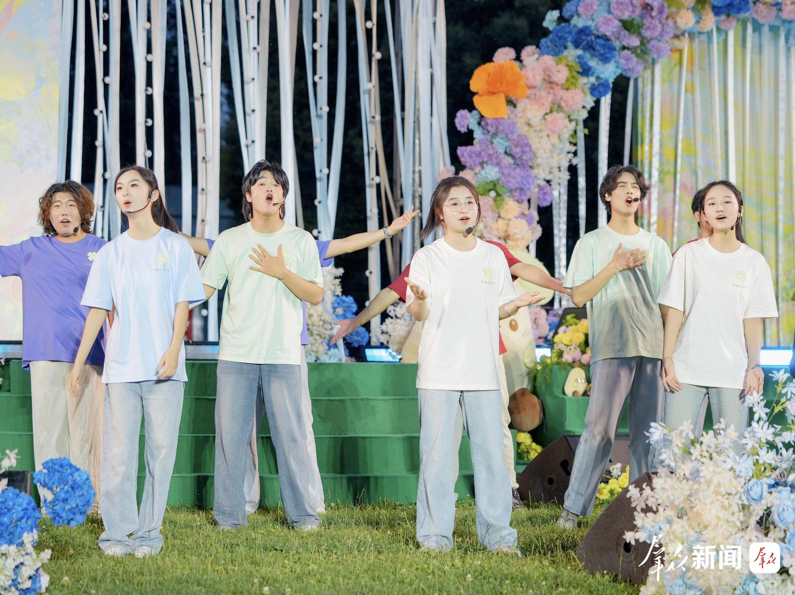 《我的未来式》演出现场。